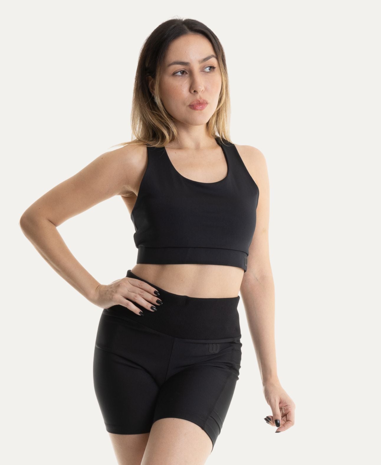 Short Tour Tight