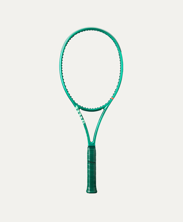 Wilson Blade 98 18x20 V10 - ângulo alternativo destacando design e construção